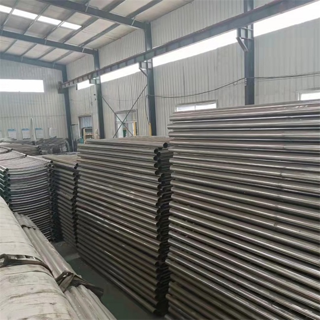 不銹鋼復(fù)合管廠家現(xiàn)貨