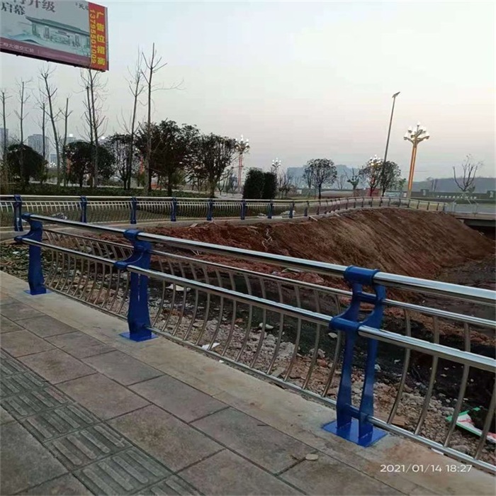 鋁合金護欄價格